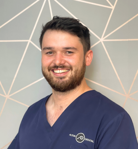 Team - Altondental